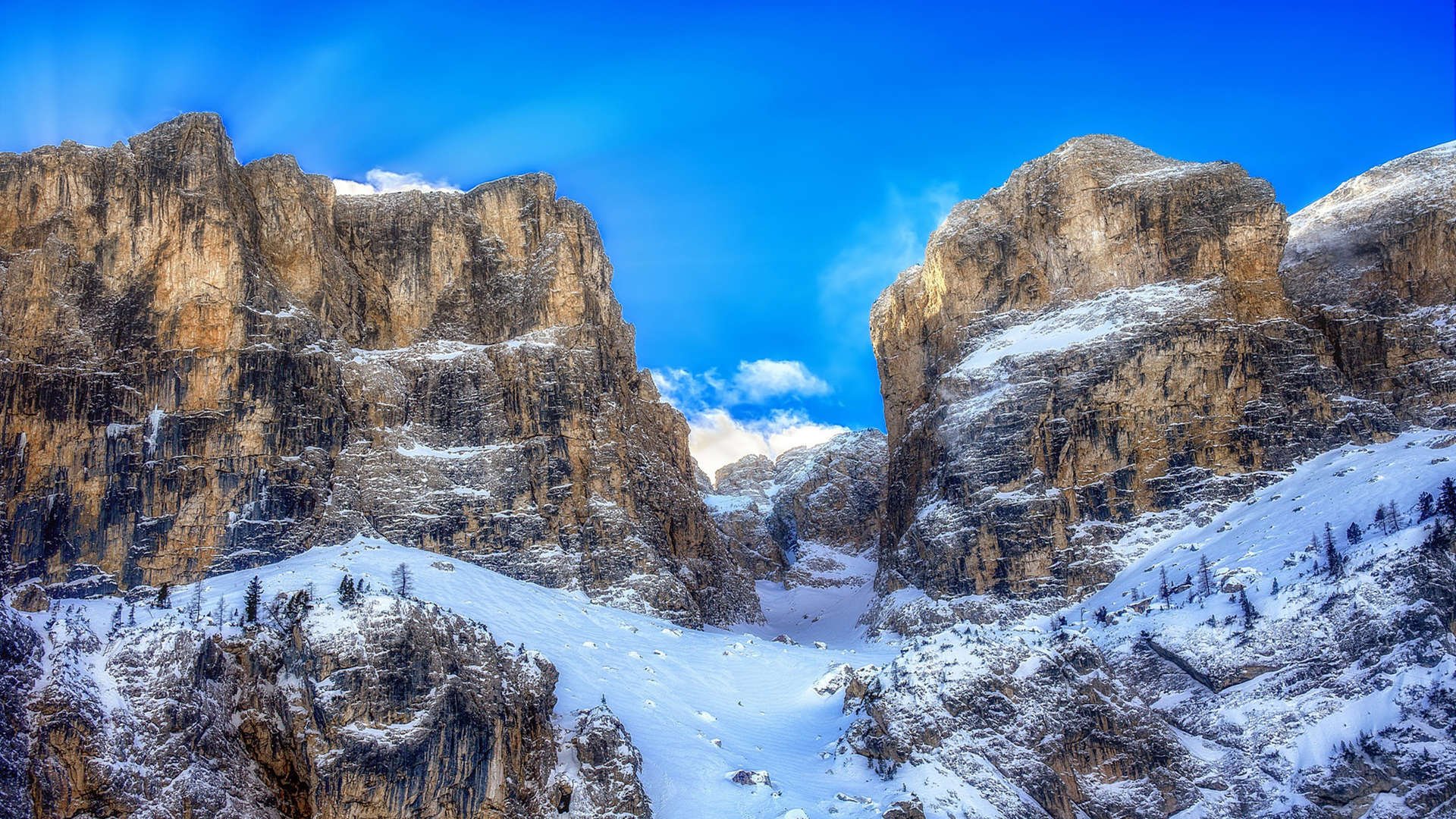 雷霆年轻球员在分组对抗中表现出色，雷霆球员2021
